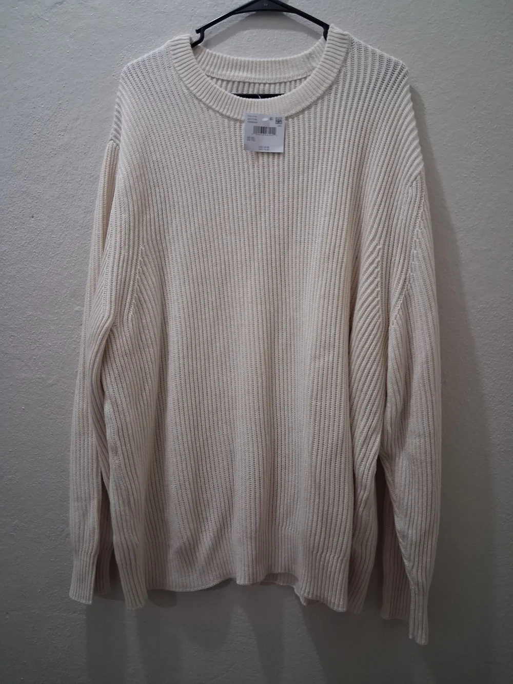 American Eagle Outfitters Crewneck Sweater in Cream